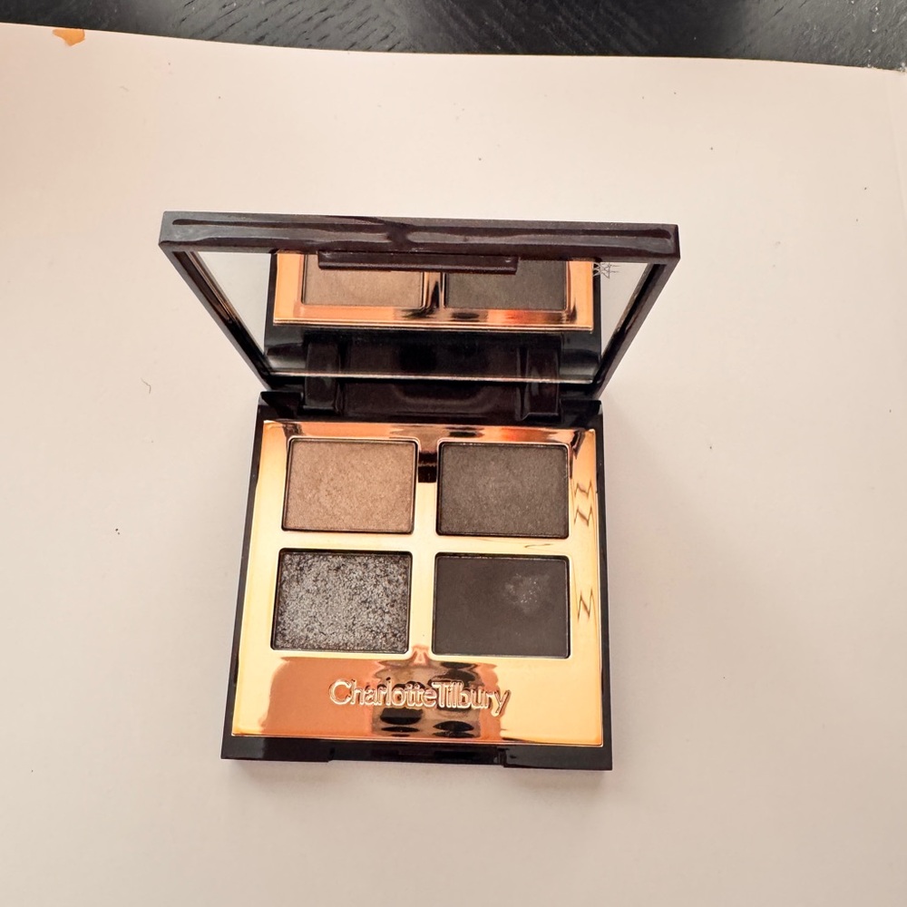 Charlotte Tilbury Eyeshadow Palette